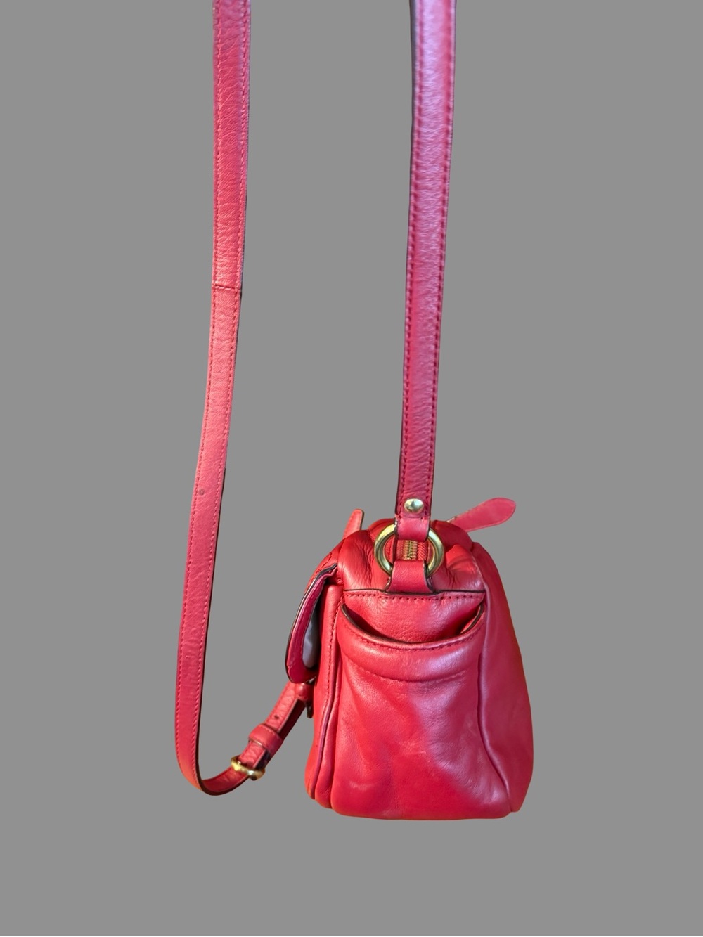 Coach Campbell Red Leather Camera Crossbody Bag – Style F25150 - Picture 5 of 8